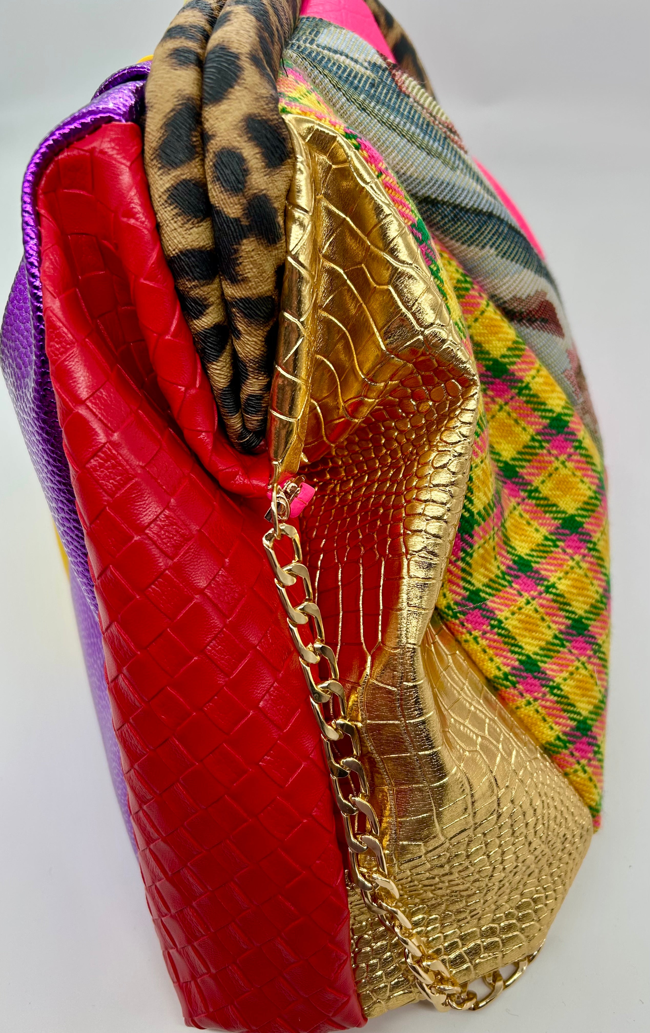 Mixed stripe dumpling bag